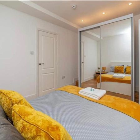 Beautiful 1Bd Apartment On The King'S Road Chelsea London Bagian luar foto