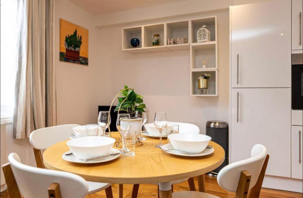 Beautiful 1Bd Apartment On The King'S Road Chelsea London Bagian luar foto
