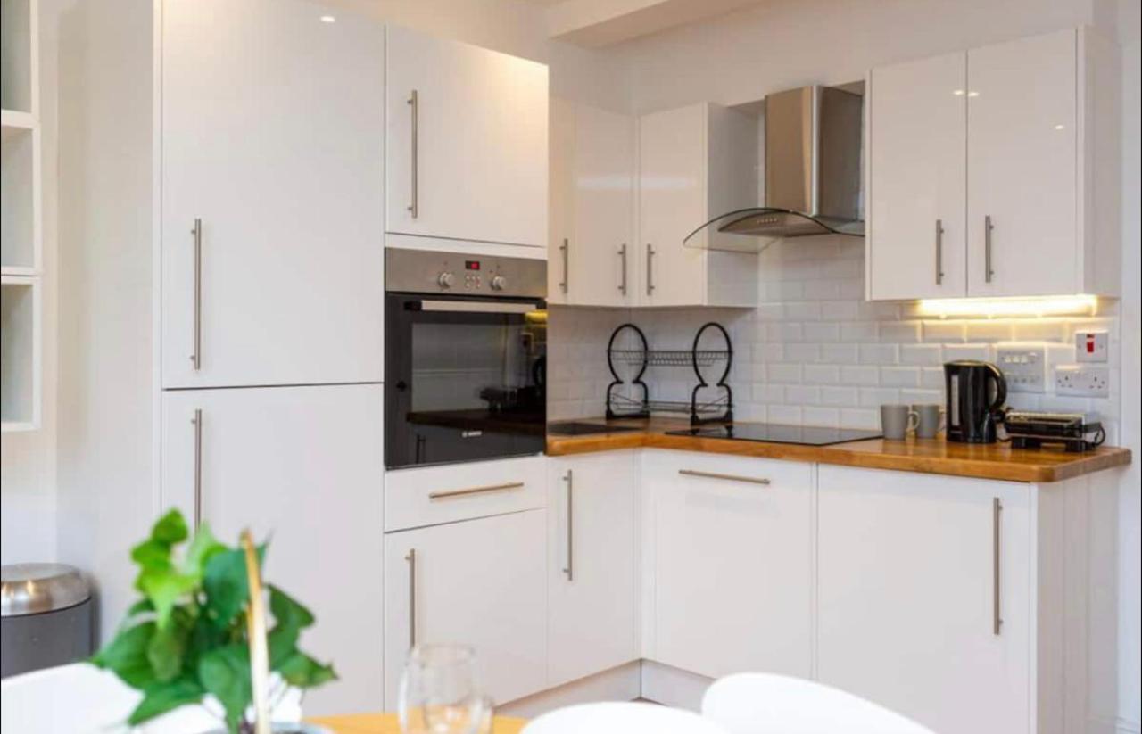 Beautiful 1Bd Apartment On The King'S Road Chelsea London Bagian luar foto