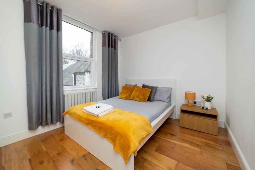 Beautiful 1Bd Apartment On The King'S Road Chelsea London Bagian luar foto